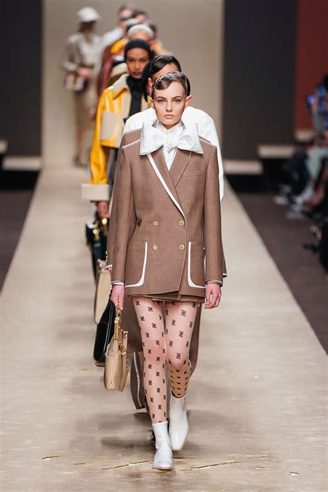 who designs for fendi